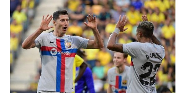 Barcelona nousi huipulle ja Lewandowski rikkoi 2 ennätystä